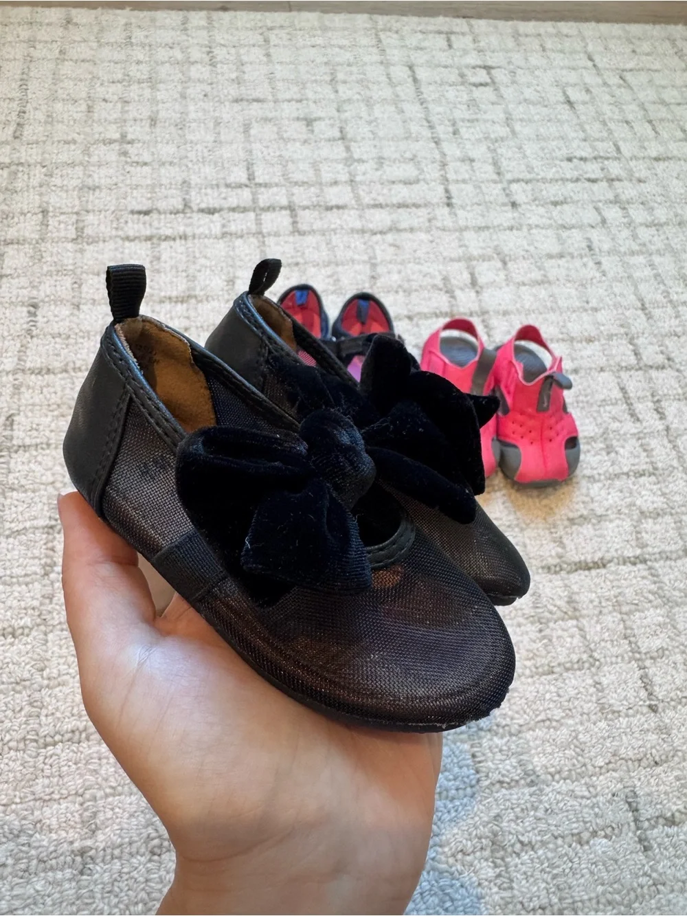 H&M NIKE Old navy SHOES 4-5 size BUNDLE